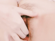 少女口交玩弄小哥鸡巴蛋蛋吃的真香