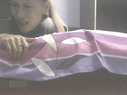 86年猥瑣帥氣小夥路邊店約了個82年說話溫柔氣質小姐姐全套服務 騎乘後入幹得直叫求饒 對白有趣～720P高清